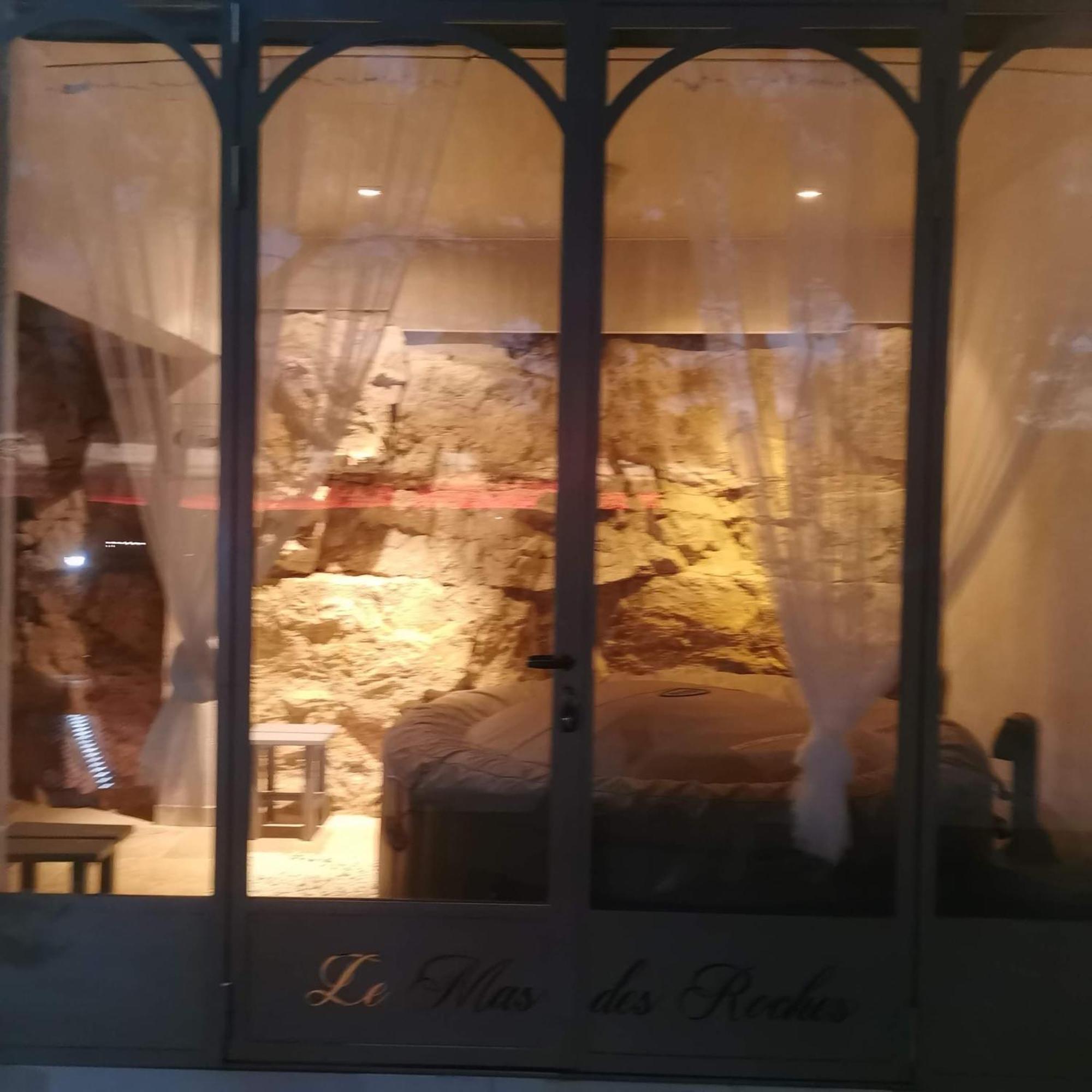 Le Mas Des Roches A Velaux المظهر الخارجي الصورة